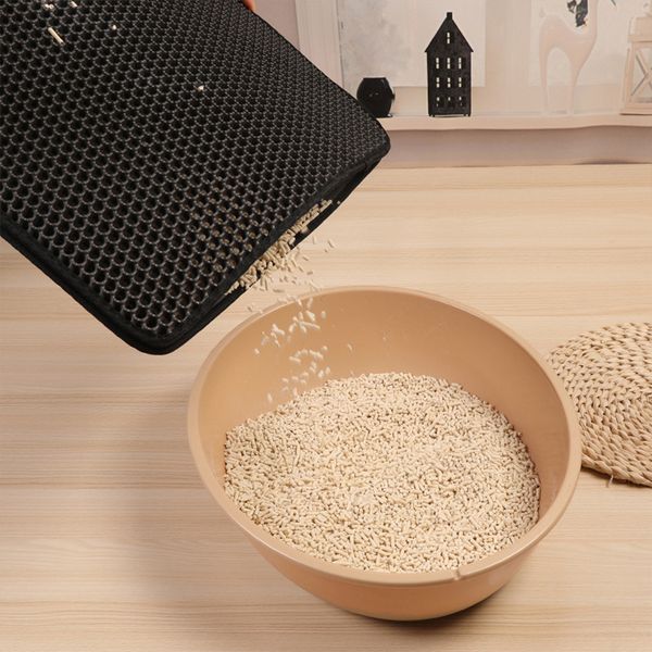 

double layer hollow-out leakage proof pet litter mat for cats cleaning