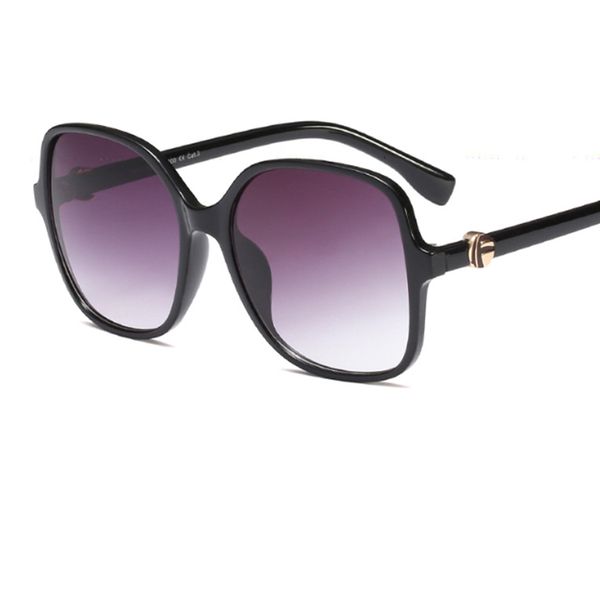 

2018 new fashion brand designer sunglasses ladies square luxury oversized women sunglasses big size vintage gradient eyewear uv, White;black