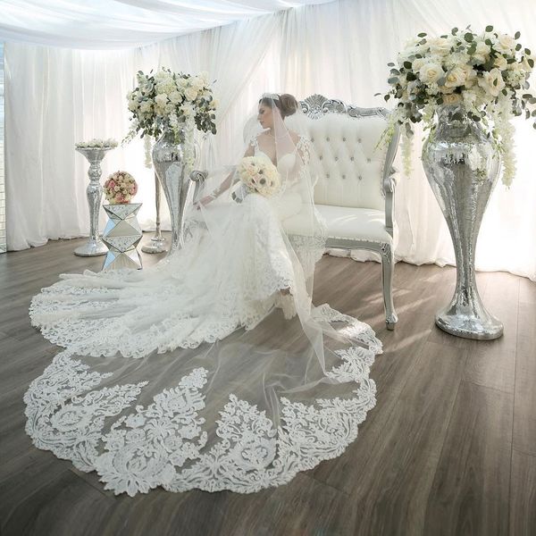 

gorgeous chapel wedding veils 3m long cathedral length one layer lace appliqued edge bridal veil for women hair accessories, Black