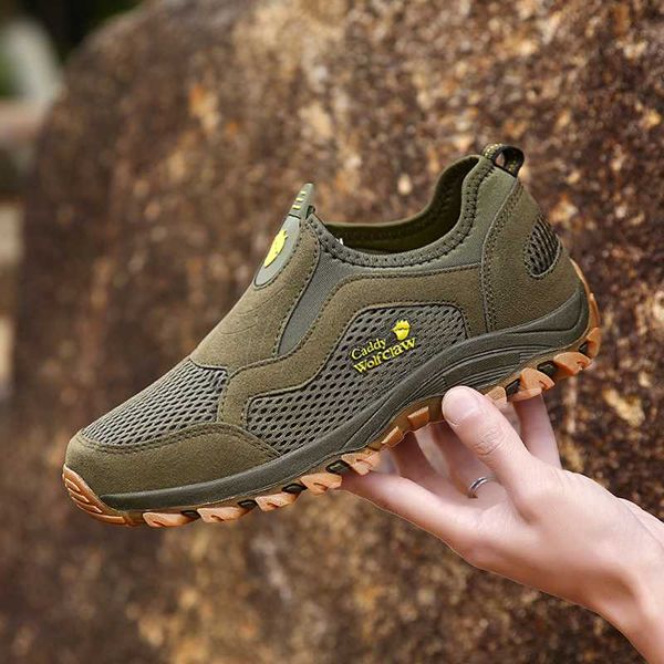 

men's hiking boots men's sets of feet lightweight mountain hiking sports shoes outdoor sports shoes backpack travel