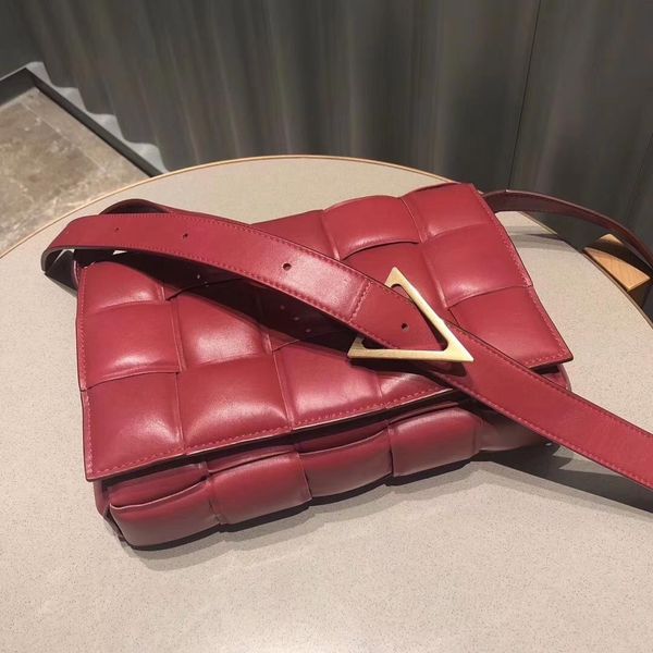 

factory wholesale luxury totes, designed purse,wallet,2colors made by lamb skin,fast delivery