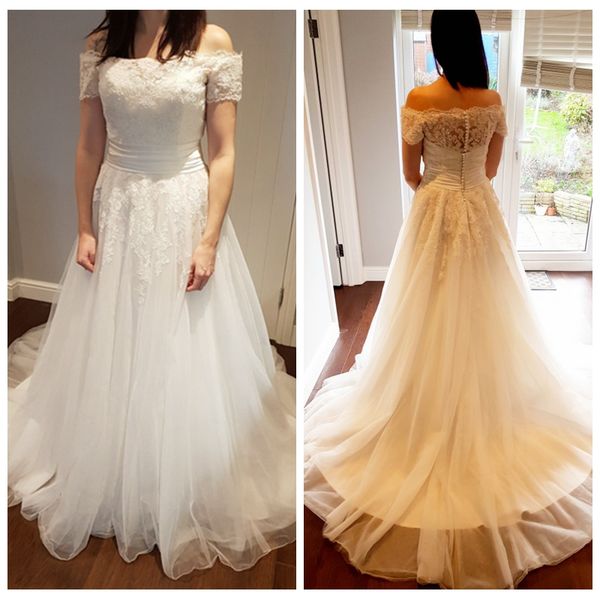 

2020 белый тюль простые свадебные платья с рукавами кружева аппликации sash лифа a-line свадебные платья пляжные обшитые пуговицы свадебные, White