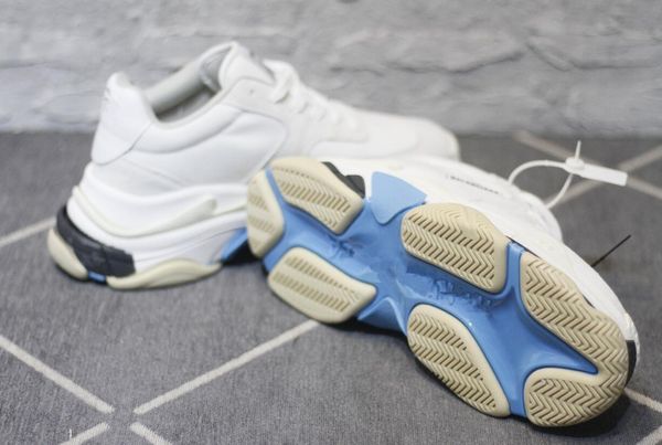 

2018 оен зима кѬоовки 17fw triple-s кожа и ека олой soled амоѬизаи поѬ кѬоов