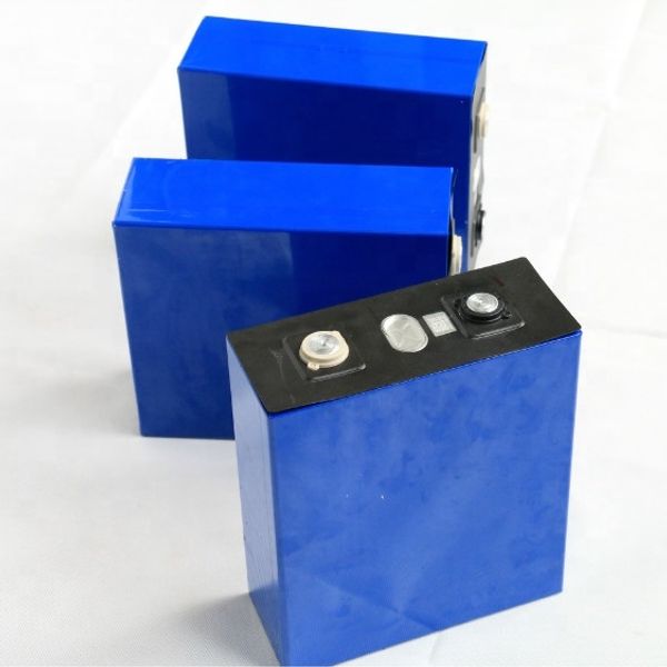 3,2 V 271 Ah 3,2 wiederaufladbare Batterie 3,2 Volt Lithium-Eisen-Batterie LFP prismatische Zelle