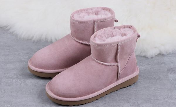 

2019 good quality crystal powder ugly snow boots classic mini ii mini classic boots size 35-40, Black