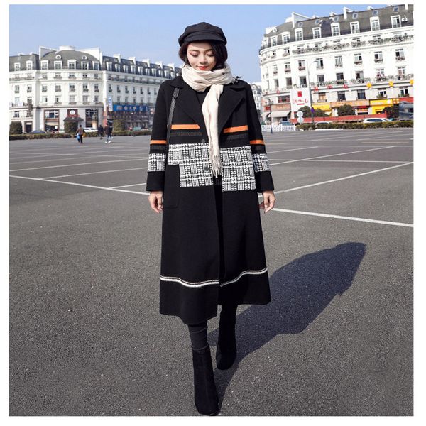 

2019 new women's autumn and winter large size long woolen coat female stitching hit color houndstooth over the knees woolen coat, Tan;black
