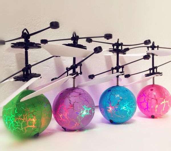 amazing 588 helicopter toy