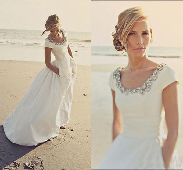Moderne Brautkleider mit Tasche, A-Linie, kurze Ärmel, U-Ausschnitt, Perlenstickerei, weißer Taft, günstige Strandhochzeits-Brautkleider, Hochzeits-Party-Kleider