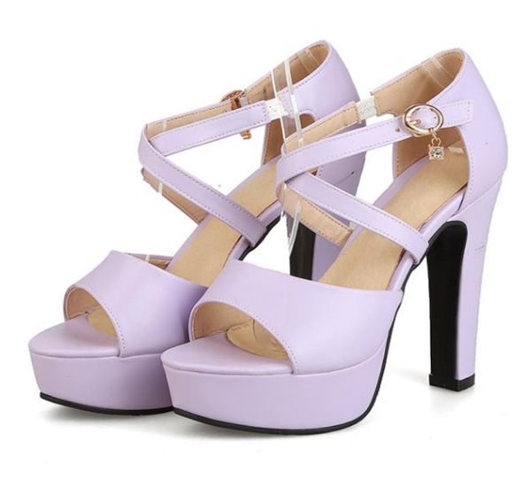 Größe 34 bis 43 sexy lavendelfarbene Cross-Riemen-Plateau-Block-Heels-Sandalen Brautjungfern-Hochzeitsschuhe von Tradingbear