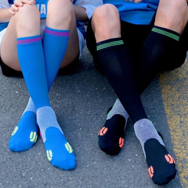 

1sport compression socks anti fatigue pain relief knee high stockings for outdoor marathon racing cycling sock, Black