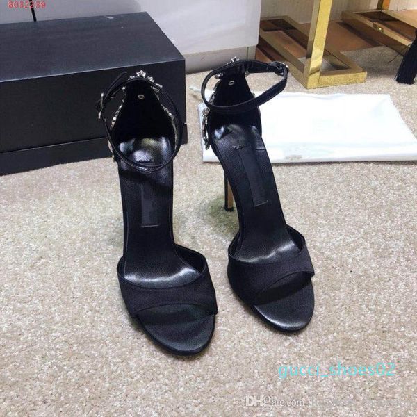 

новые женщины высоковольтные сандалии пятки, чистый цвет чистого шелка обувь, сверло воды приукрашивает каблук, уличный стиль моды сандалии, Black