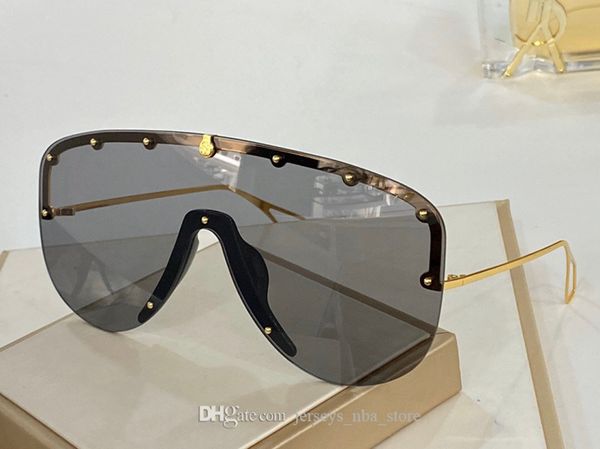 

0667s designer sunglasses connected lens big size half frame with small rivets 0667 sunglasses popular goggle come with case 02, White;black