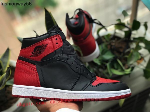 

2019 new sell high og mid mens 1 basketball shoes game royal banned shadow bred red blue white toe shoe women 1s chicago sneakers