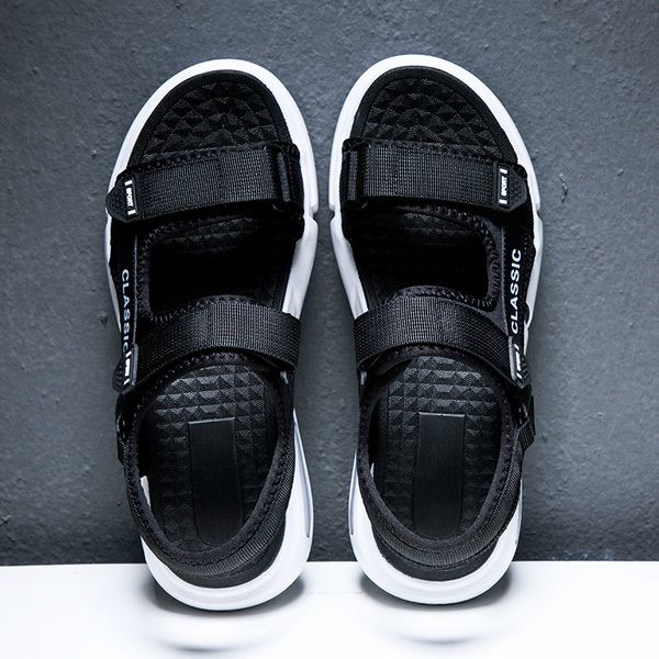 

sandals men's summer korean trend personality wild beach shoes casual vietnam sandals summer fashion slippers, Black