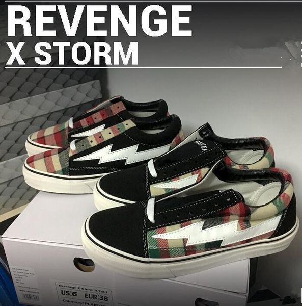 

Yezee Calabasas Стилист Иэн Коннорс Innersect Exhibition Revenge X Storm Старая Школа Кендалл Дженнер Канье Уэст Мужчины Женщины Скейт Повседневная обувь