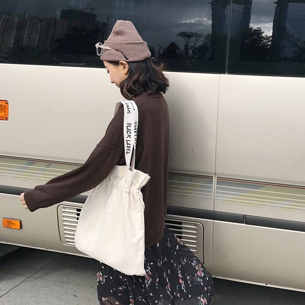 

2020 summer new korean version of simple breathable canvas shoulder messenger bag large capacity handbag