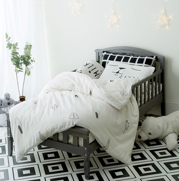

double-layer cotton gauze baby 3pcs/set bedding children's quilt cover bedspreads pillowcases black and white cartoon printing