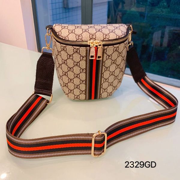 

2020 small bag running bag new small messenger net red one-shoulder broadband chest street ins