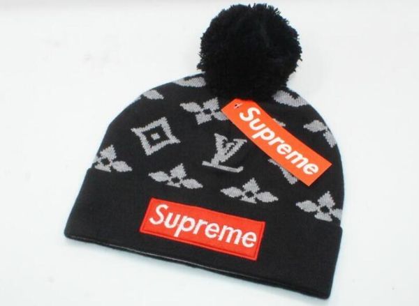 

2020 men women's winter beanie men hat casual knitted caps hats men sports cap black grey white yellow hight quality skull caps 611, Blue;gray