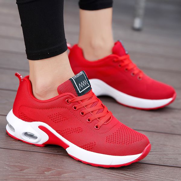 

running shoes women spring autumn sneakers men solid air mesh female shoes increasing height trainers zapatos