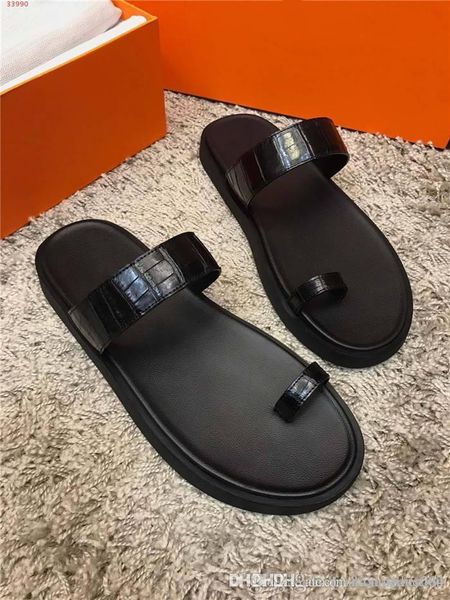 

mens latest classic spring and summer leisure cowhair slippers go out & at home snazzy flat-bottomed flip-flops sandals,with box 38-45, Black