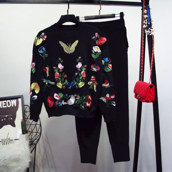 

2018 cotton full pattern o-neck new women's suit knitted embroidery round neck sweater trousers two-piece knit, Gray