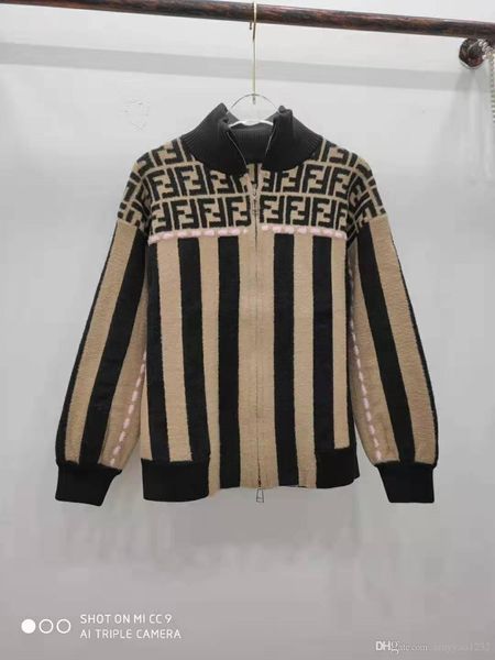 

1107 2019 осень бренд же стиль свитер пуловер с длинным рукавом v образным вырезом письмо кардиган печати роскошь цянь, White;black