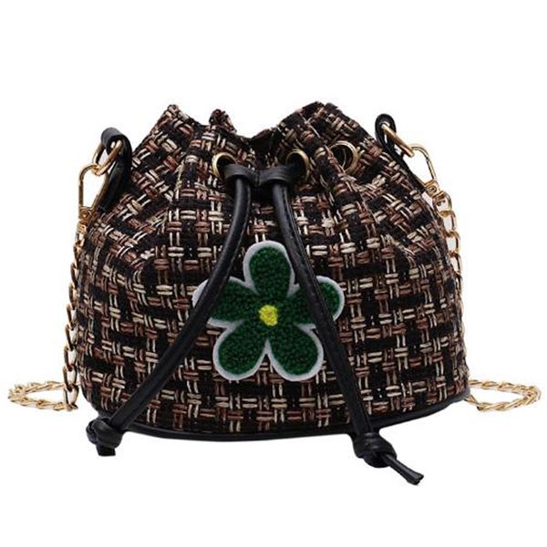 

новая корейская женская сумка сплетенная маленькая сумка мода дикое ведро повседневное плечо