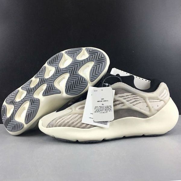 

with box azael 700 v3 designer shoes for sale glows in dark kanye west men womens running shoes