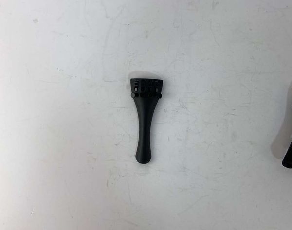 

tailpiece it's made from carbon fibe of charge rope