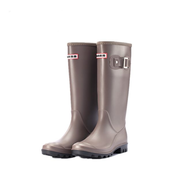 Venda Quente-Kesmall 2019 Mulheres Altas Botas de Chuva Impermeável Work Work Knee High Rain Botas Flat Anti-Slip Borracha Rainy Day Sapatos Mulher WS583