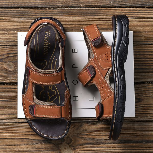 

summer leather sandals men casual lightweight soft sandals outdoor fashion hollow out beach comfortable sandalias hombre