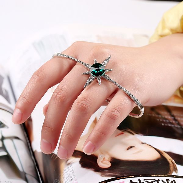 

women palm heart ring creative personality rhinestone star palm bracelet jewelry, Black