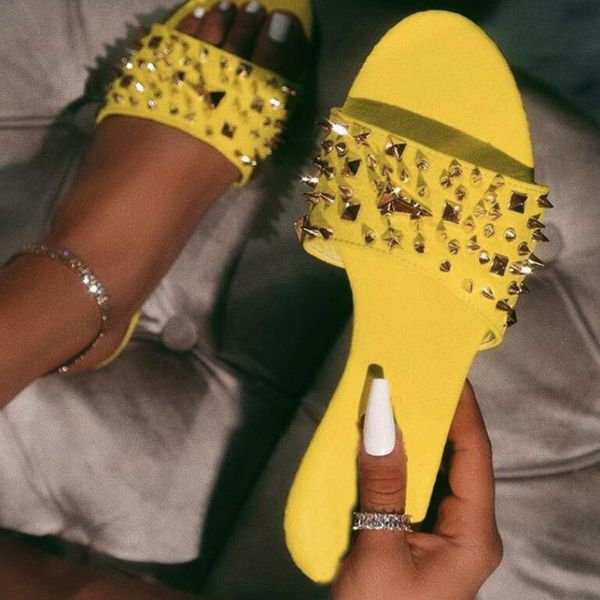 

women rivet slippers flat casual ladies slides open toe outside metal decoration soft beach shoes summer female footwear 2020, Black