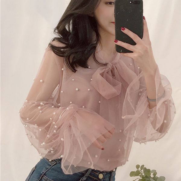 

2018 women clothing slim fashion blouses new spring women long sleeved blouses bow lace patchwork shirts, White