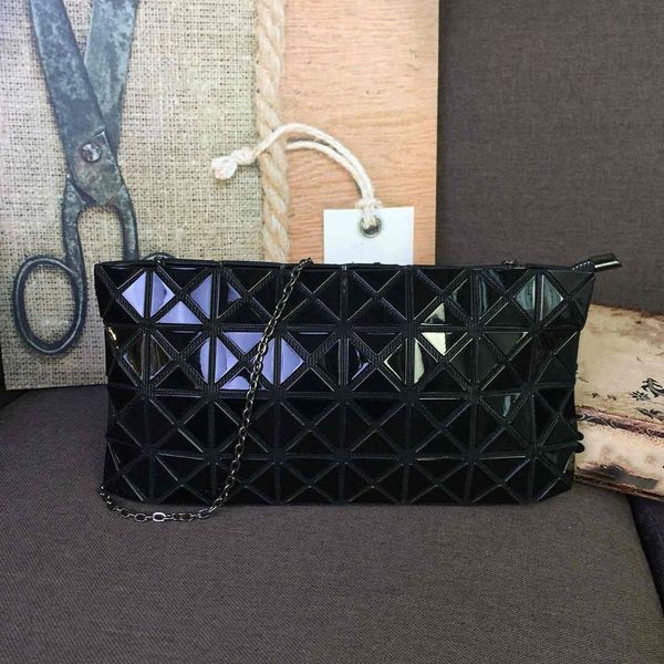 

classic lady's handbag 7a high-end custom quality large capacity handbag fashion trend leisure style silver metal accessories with long