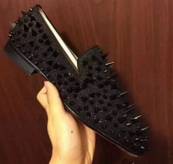 

2018 new mens loafers red bottom shoes black spikes studded rivets men dress shoes good quality red sole shoes mens women t07