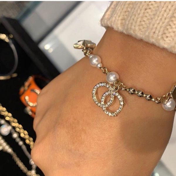 

c2133 chain bracelet female charm jewelry crystal letters pendant star pearl hand catenary golden new girls accessories, Black