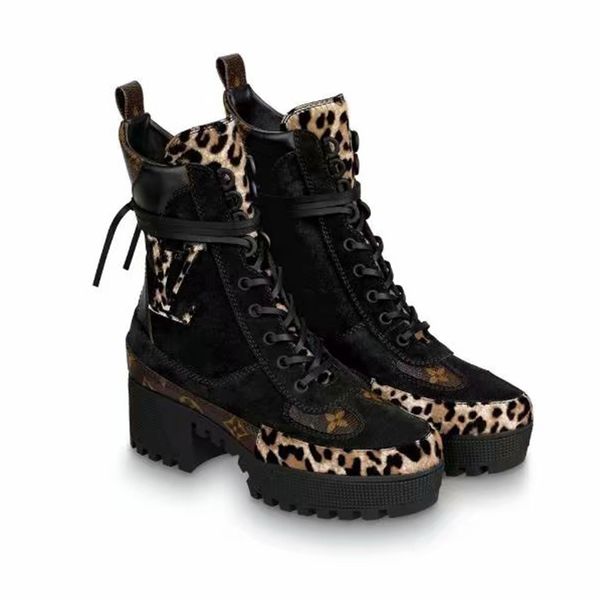 

new women's flat bottom thick rubber bottom ladies boots canvas fashion casual trend non-slip boots size 36-45 factory direct