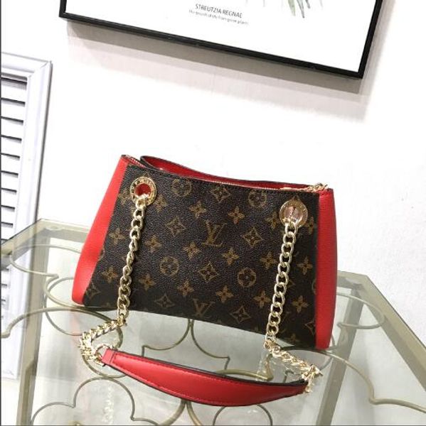

the latest fashion single shoulder bag fashionable woman shoulder bag bright classic check bag size 28*10*17cm