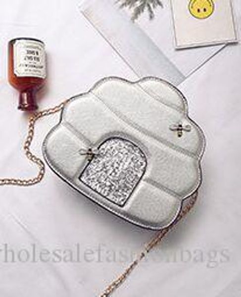 

the new 2017 bees accessories one shoulder his joker bag