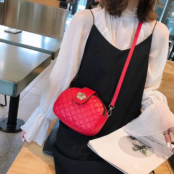 

women pu leather handbags shoulder messenger bag women solid flip zipper retro small crossbody bag for vacation and travel