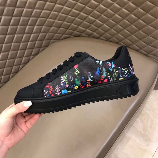 

2020s men's casual shoes leather breathable man casual shoes fashion moccasins men sneakers 38-44, Black