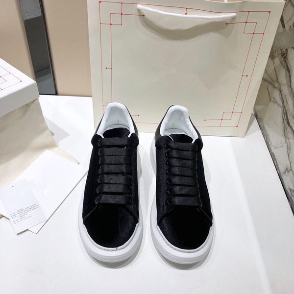 

2021 velvet black casual shoes rainbow wedding platform fashion party men women shoe laser blue leather reflective triple white red flat sne