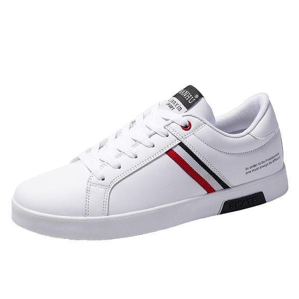 

mens designers snekaers man leather snekaers spring new casual hombre sport shoes men breathable wearresistant comfortable hiking shoes, Black