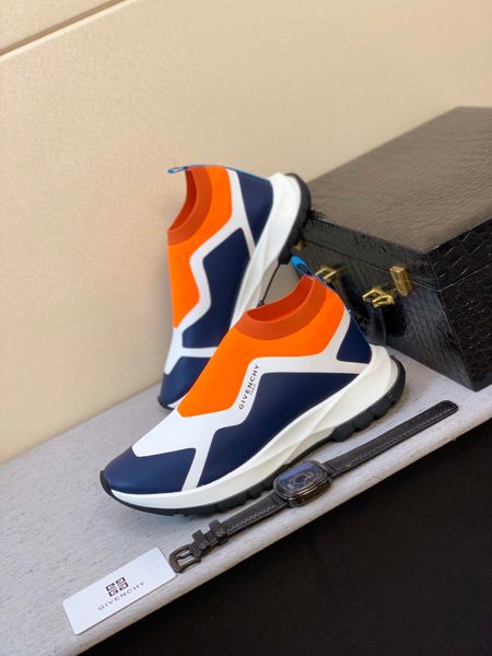 

2020 дешевой белой кожа открытой обуви мода дизайнер дама мужчины черной прострочка повседневной обувь  цвета низка кроссовки 898, Black;red