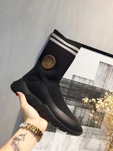 

2019 women winter boots fashion classic letter original brand luxury elastic wool socks ladies warm soft high-sports socks boots, Black