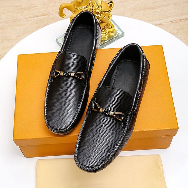 

the new luxury designer men's casual shoes leather loafers men's shoes lightweight soft-soled shoes and lightweight driving loafer, Black