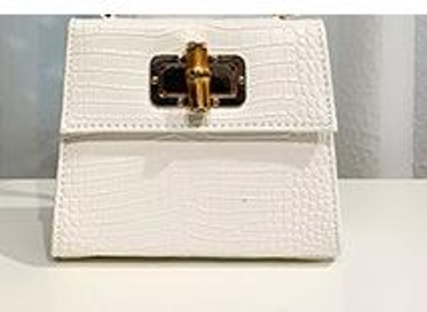 

new designer small square bag luxury handmade bag crocodile pattern ostrich slub hand shoulder diagonal bag