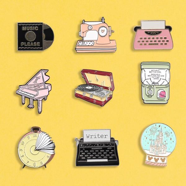 

брошь piano швейная машина собака skate ламийской лапшой музыкальная шкатулка trash камеры путешествия рюкзак телевидение эмаль контакты, Gray